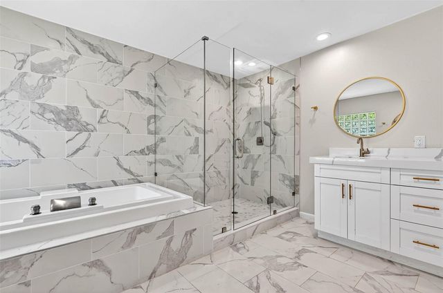 5107 LANAI WAY, Tampa, FL 33624