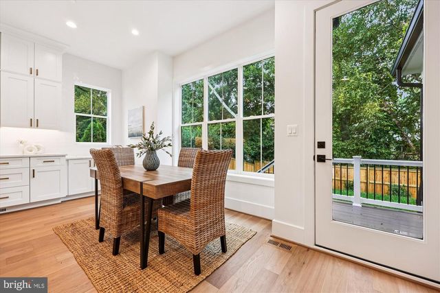 5605 GLENWOOD RD, Bethesda, MD 20817