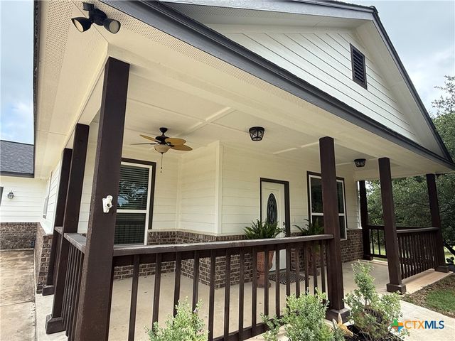 1211 W 6th Street, Lampasas, TX 76550