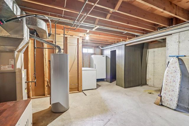2218 Catalpa ROAD, Madison, WI 53713