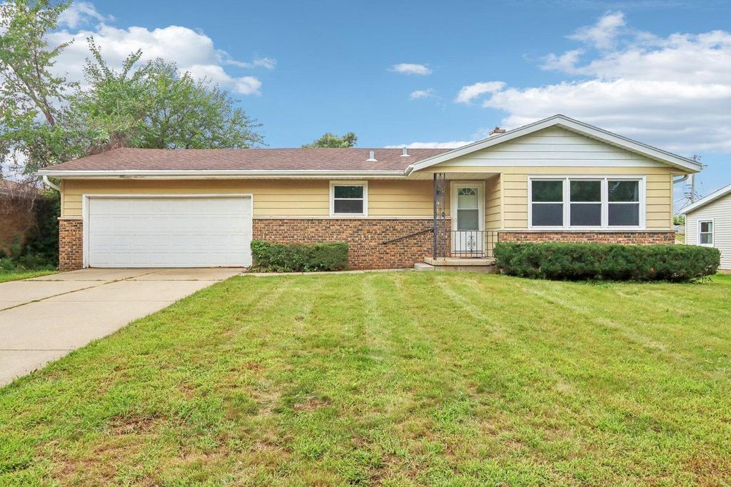 2218 Catalpa ROAD, Madison, WI 53713