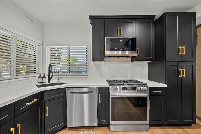 10844 Dempsey, Granada Hills, CA 91344