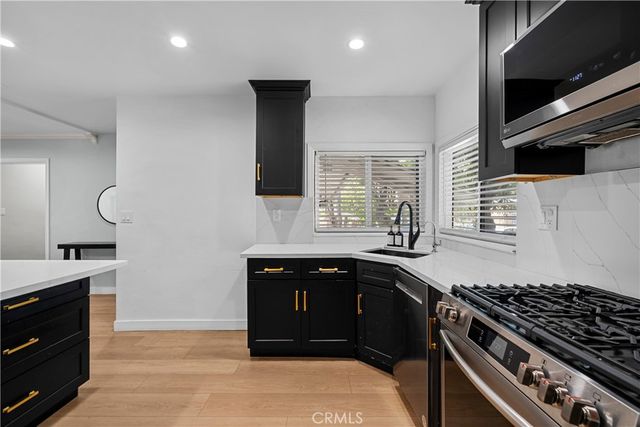 10844 Dempsey, Granada Hills, CA 91344