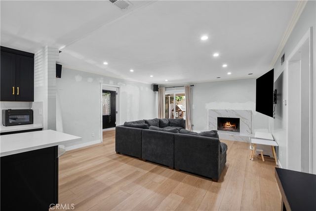 10844 Dempsey, Granada Hills, CA 91344