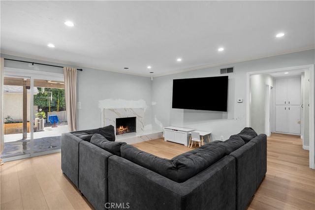 10844 Dempsey, Granada Hills, CA 91344