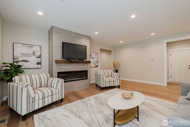 1662 SW Cozy Lane, Port Orchard, WA 98367