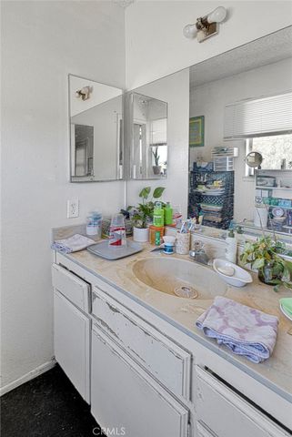 14720 Main Street, Hesperia, CA 92345