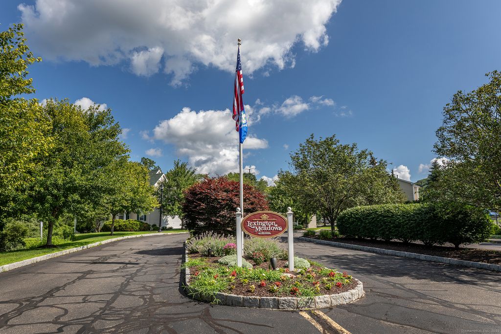 1504 Lexington Boulevard 1504, Bethel, CT 06801