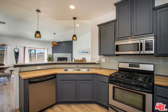 7285 Agave Road, Joshua Tree, CA 92252