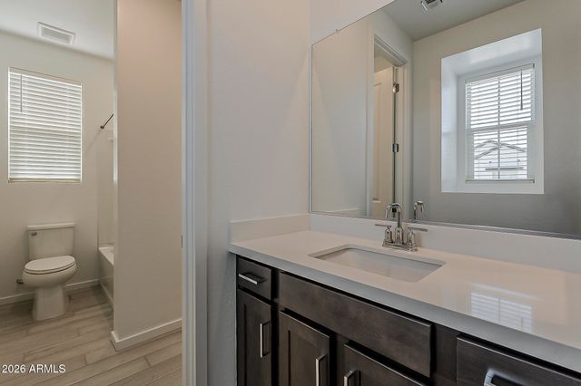 2434 W Rowel Road, Phoenix, AZ 85085