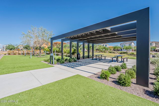 2434 W Rowel Road, Phoenix, AZ 85085