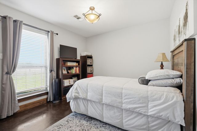 1748 Wilson Road, Waxahachie, TX 75165