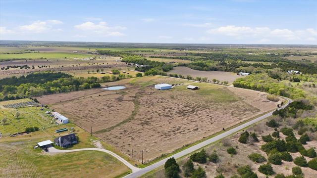 1748 Wilson Road, Waxahachie, TX 75165