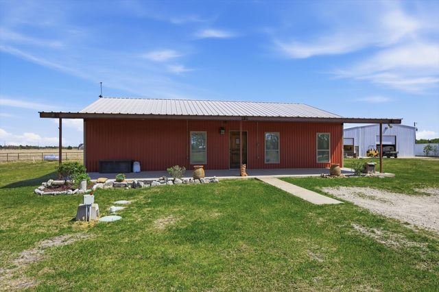1748 Wilson Road, Waxahachie, TX 75165