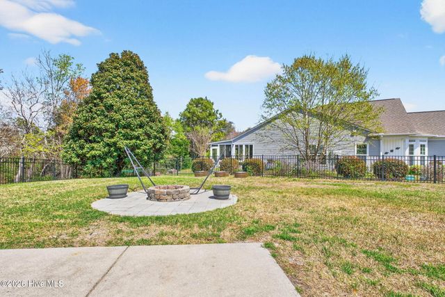 5002 Portside Drive, Southport, NC 28461