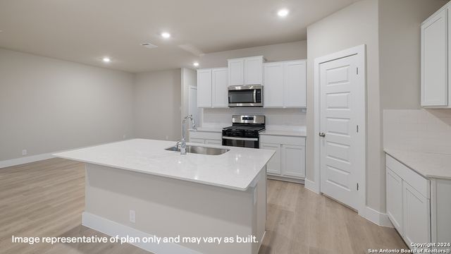 4724 Gypsum Falls, San Antonio, TX 78253