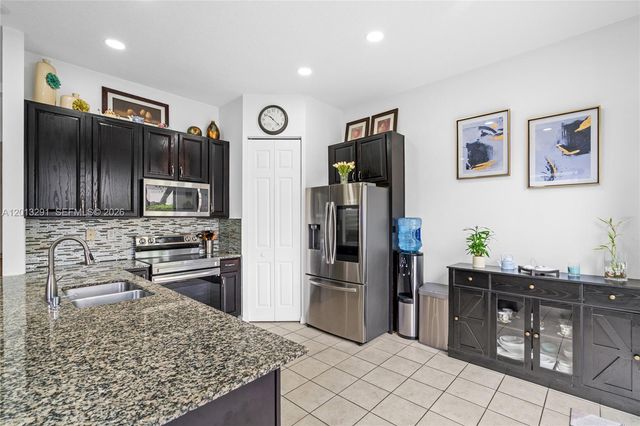 9083 SW 36th St, Miramar, FL 33025