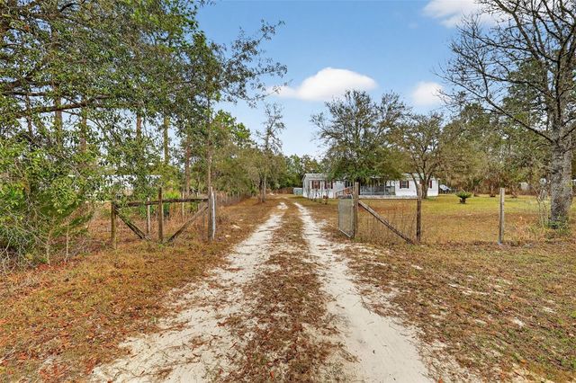 16433 SW 24TH PLACE, Ocala, FL 34481
