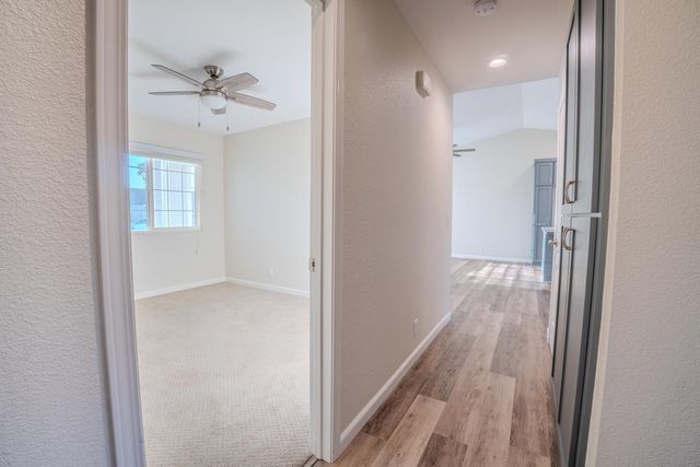 8329 New Hills Ct, Sacramento, CA 95828