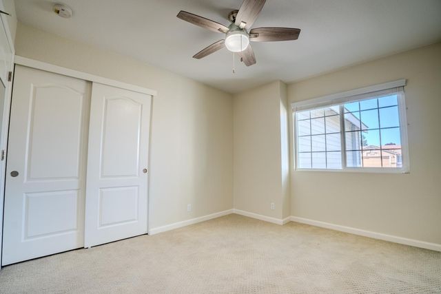 8329 New Hills Ct, Sacramento, CA 95828