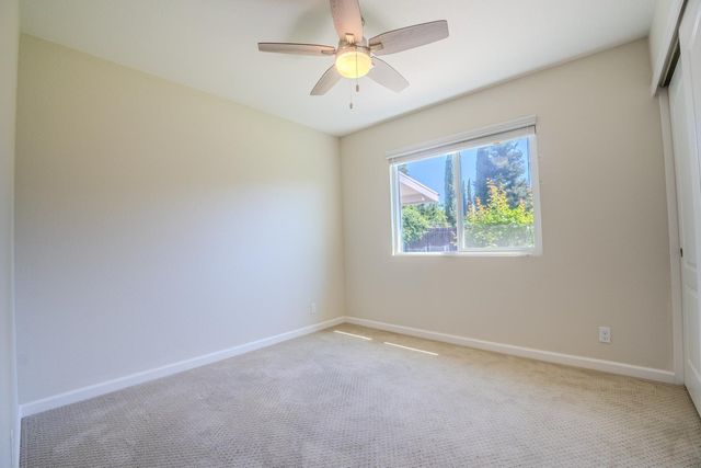 8329 New Hills Ct, Sacramento, CA 95828