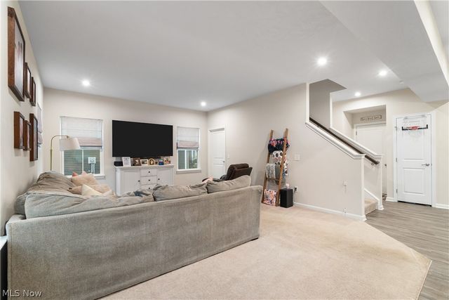 2277 Orchard Circle, Ravenna, OH 44266