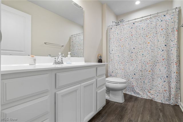 2277 Orchard Circle, Ravenna, OH 44266