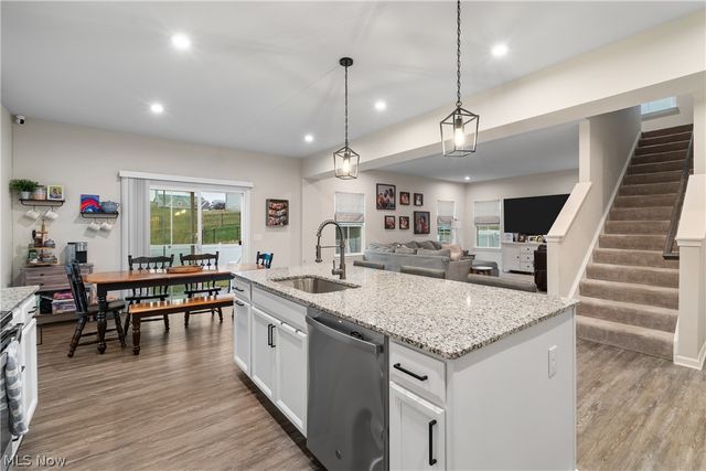 2277 Orchard Circle, Ravenna, OH 44266