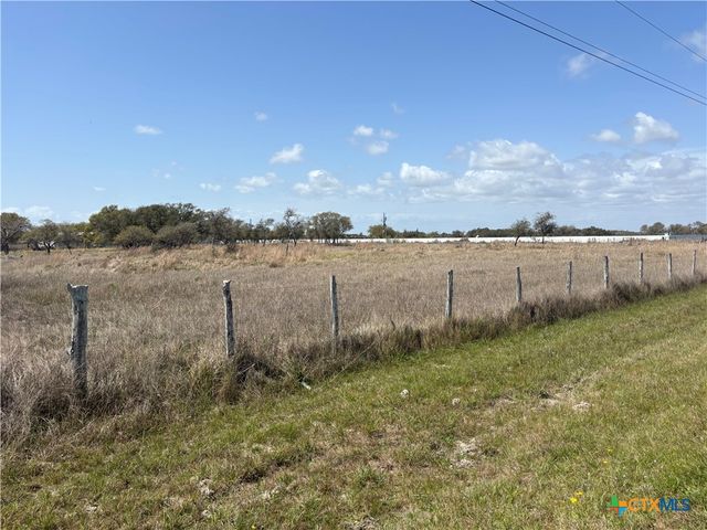 171 Deer Meadows Lane, Seadrift, TX 77983