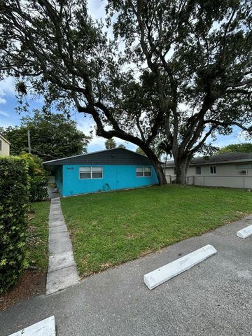 1435 SW 24th Court B, Fort Lauderdale, FL 33315