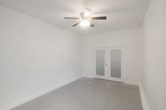 7411 Louise Ave, Winton, CA 95388