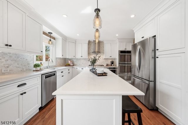 71 Ridgeview Dr, Montgomery Twp., NJ 08502