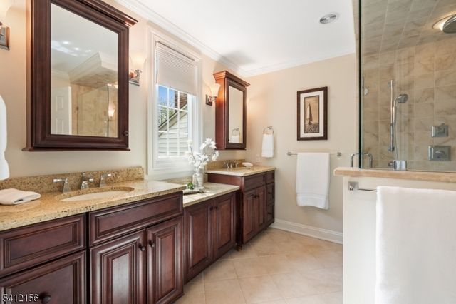 71 Ridgeview Dr, Montgomery Twp., NJ 08502