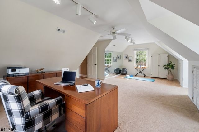 71 Ridgeview Dr, Montgomery Twp., NJ 08502