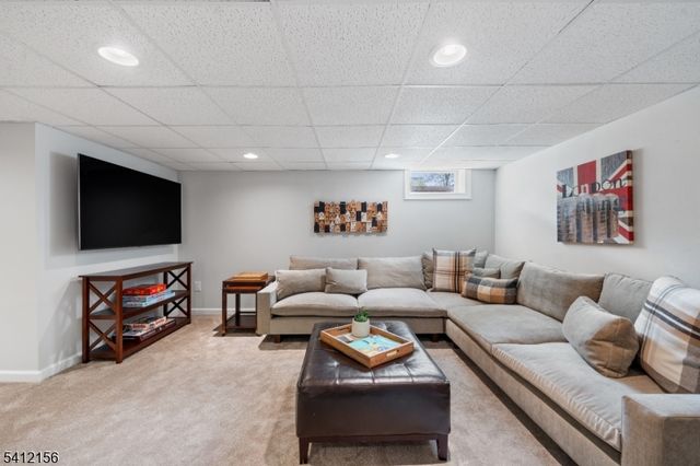 71 Ridgeview Dr, Montgomery Twp., NJ 08502