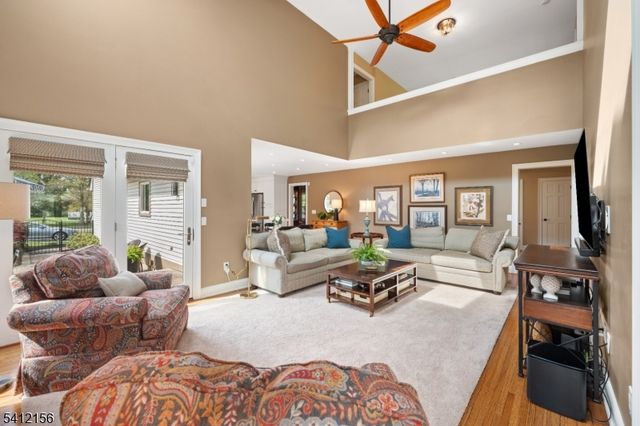 71 Ridgeview Dr, Montgomery Twp., NJ 08502