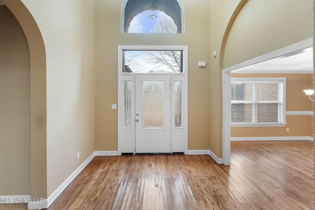 9073 Lyon Cove, Olive Branch, MS 38654