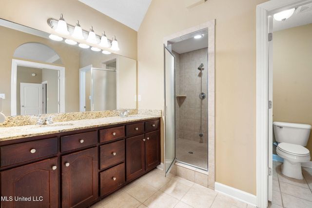 9073 Lyon Cove, Olive Branch, MS 38654