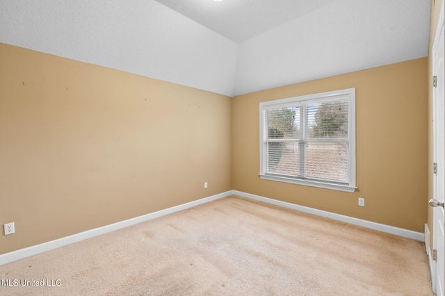 9073 Lyon Cove, Olive Branch, MS 38654