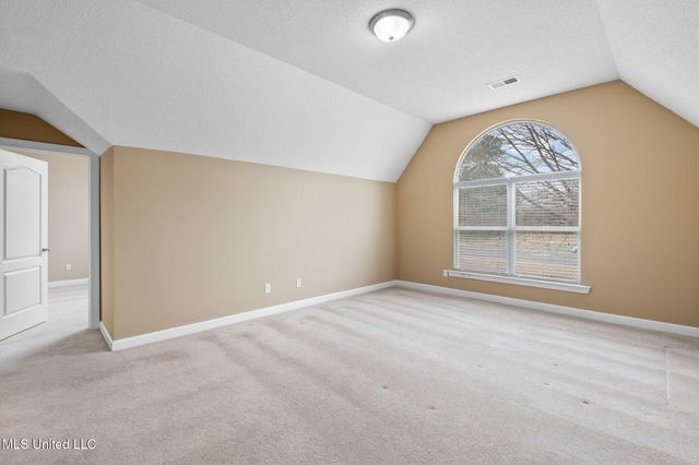 9073 Lyon Cove, Olive Branch, MS 38654