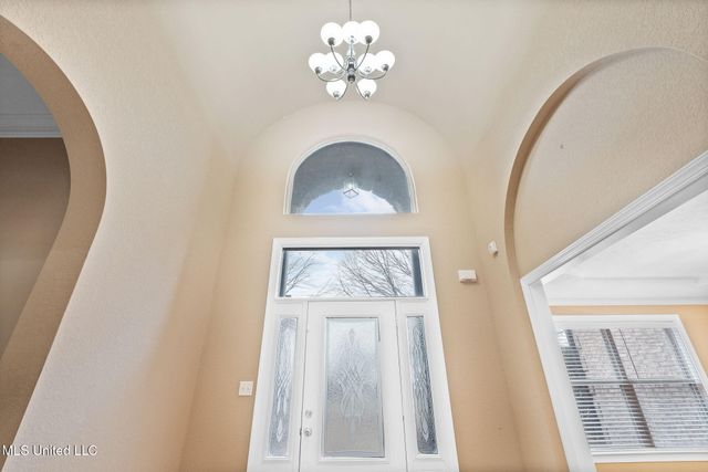 9073 Lyon Cove, Olive Branch, MS 38654