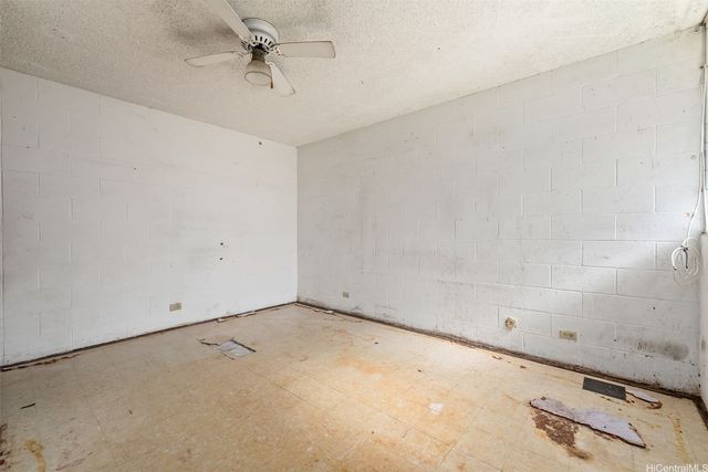 1425 Kaumualii Street C123, Honolulu, HI 96817