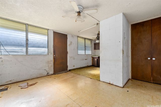 1425 Kaumualii Street C123, Honolulu, HI 96817