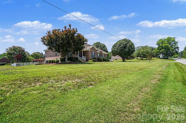 8200 Mt Olive Road, Concord, NC 28025