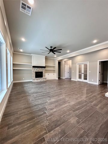 10570 Cross Oaks Drive, Skiatook, OK 74070