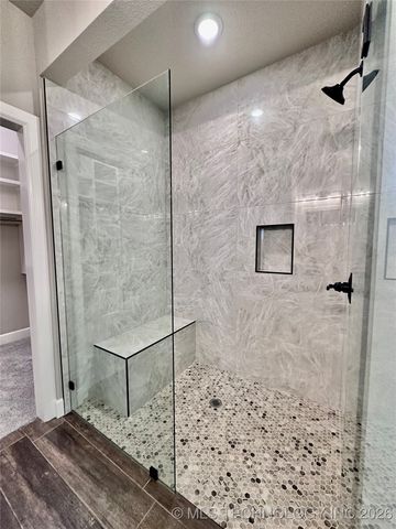 10570 Cross Oaks Drive, Skiatook, OK 74070