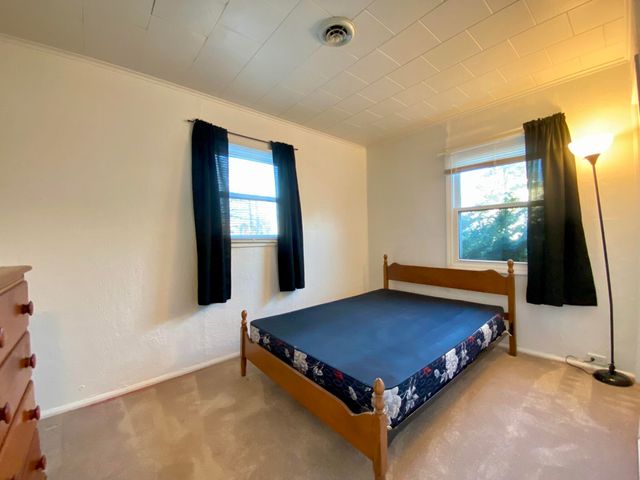 1601 Valparaiso Street, Valparaiso, IN 46383