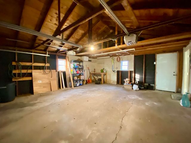 1601 Valparaiso Street, Valparaiso, IN 46383