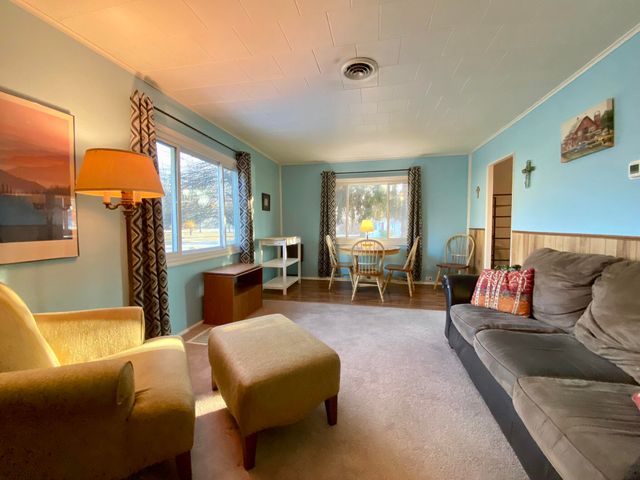 1601 Valparaiso Street, Valparaiso, IN 46383