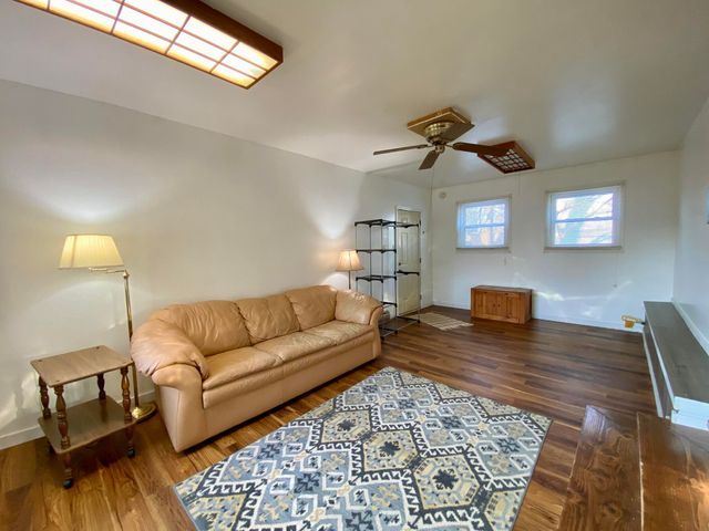 1601 Valparaiso Street, Valparaiso, IN 46383